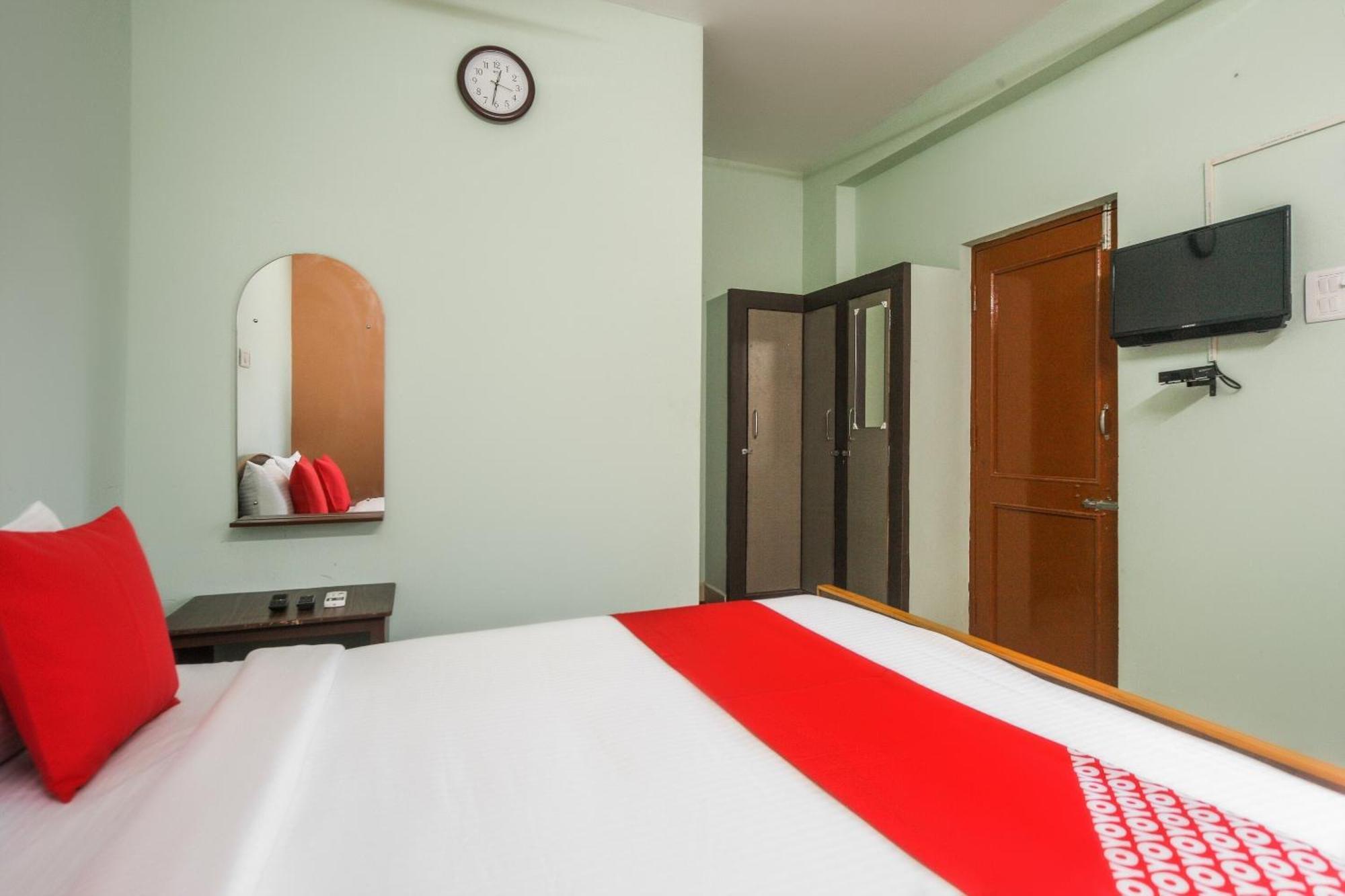 Oyo Modern Guest House Chennai Exterior foto