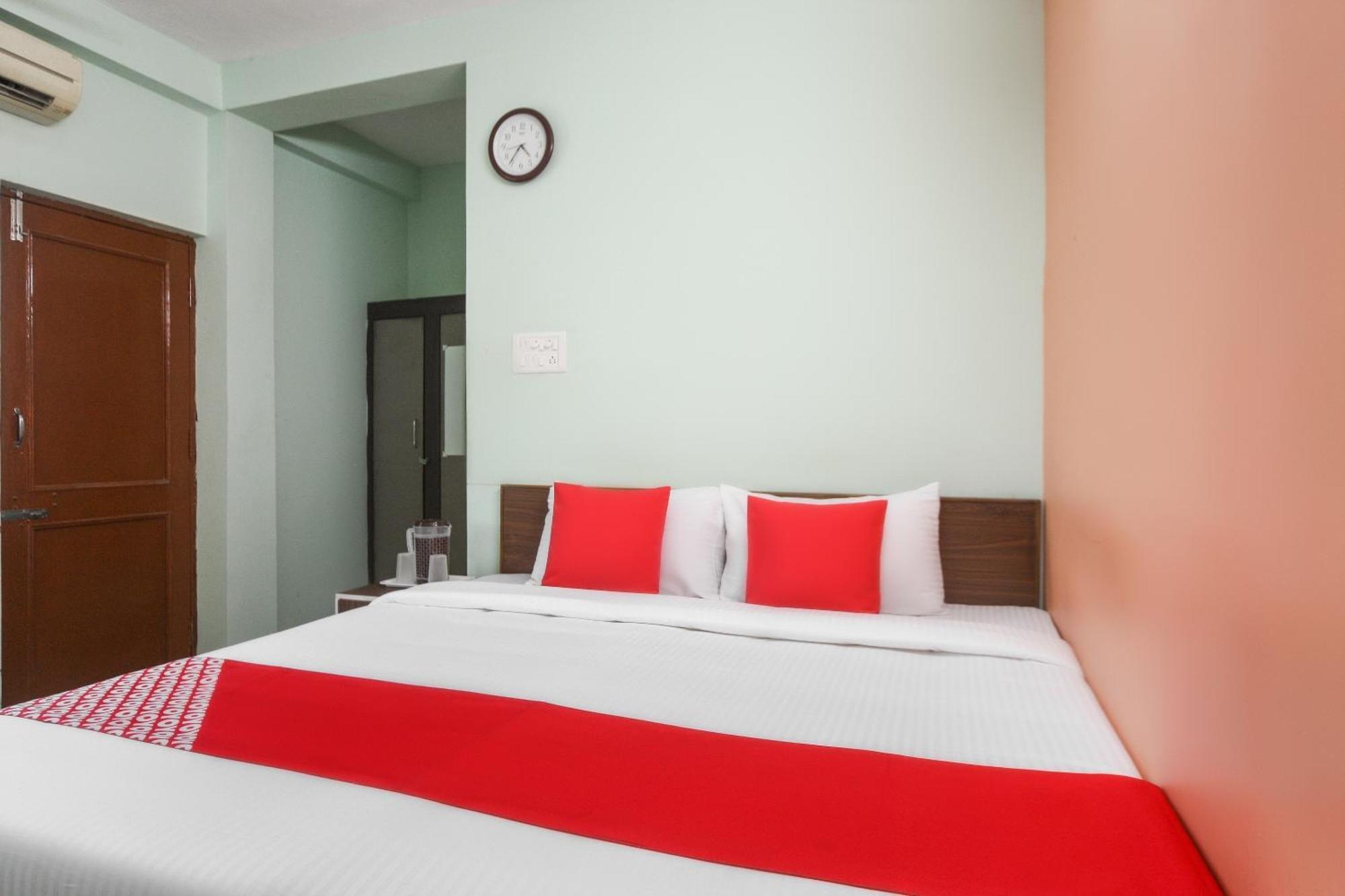 Oyo Modern Guest House Chennai Exterior foto