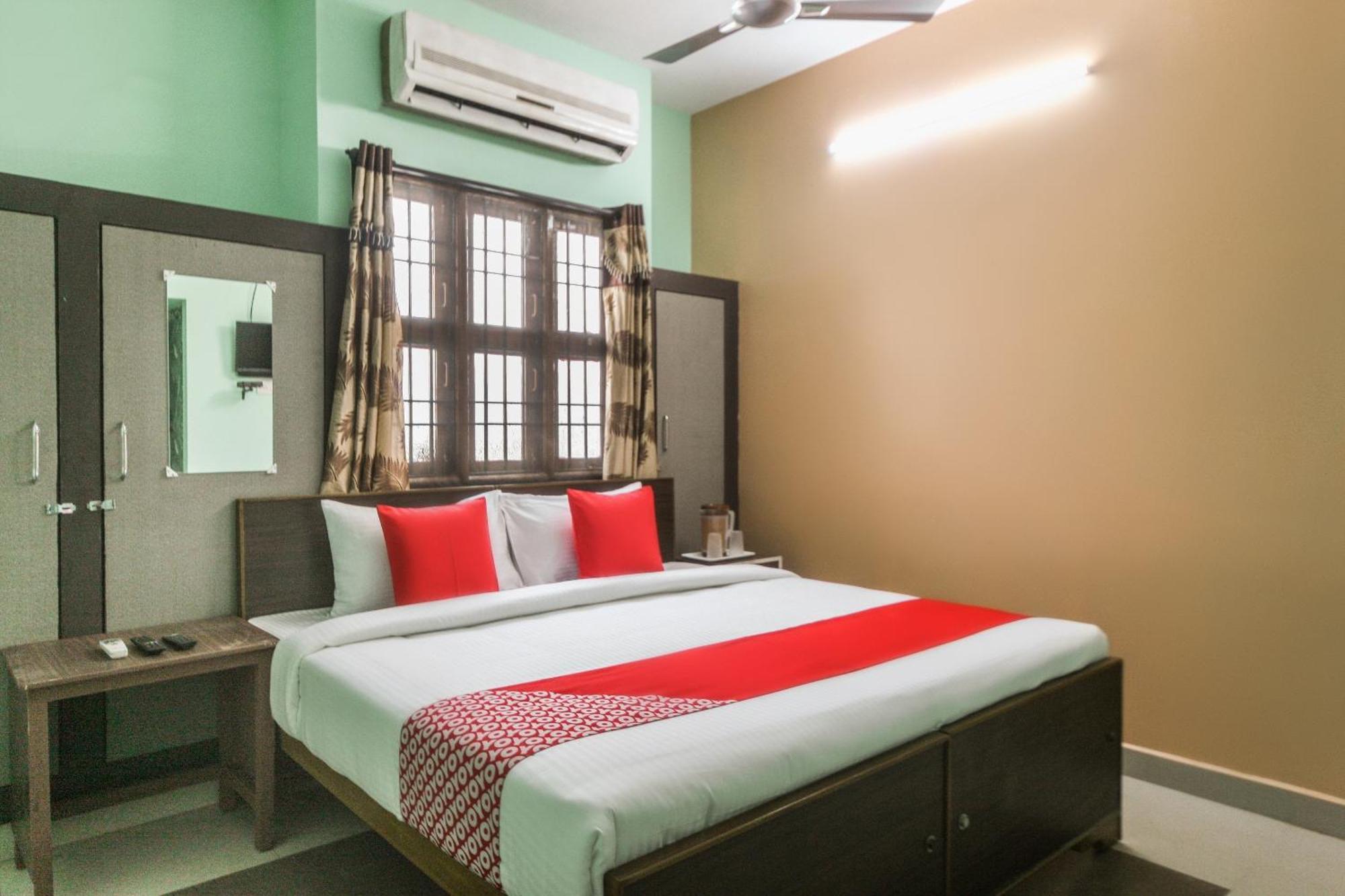Oyo Modern Guest House Chennai Exterior foto