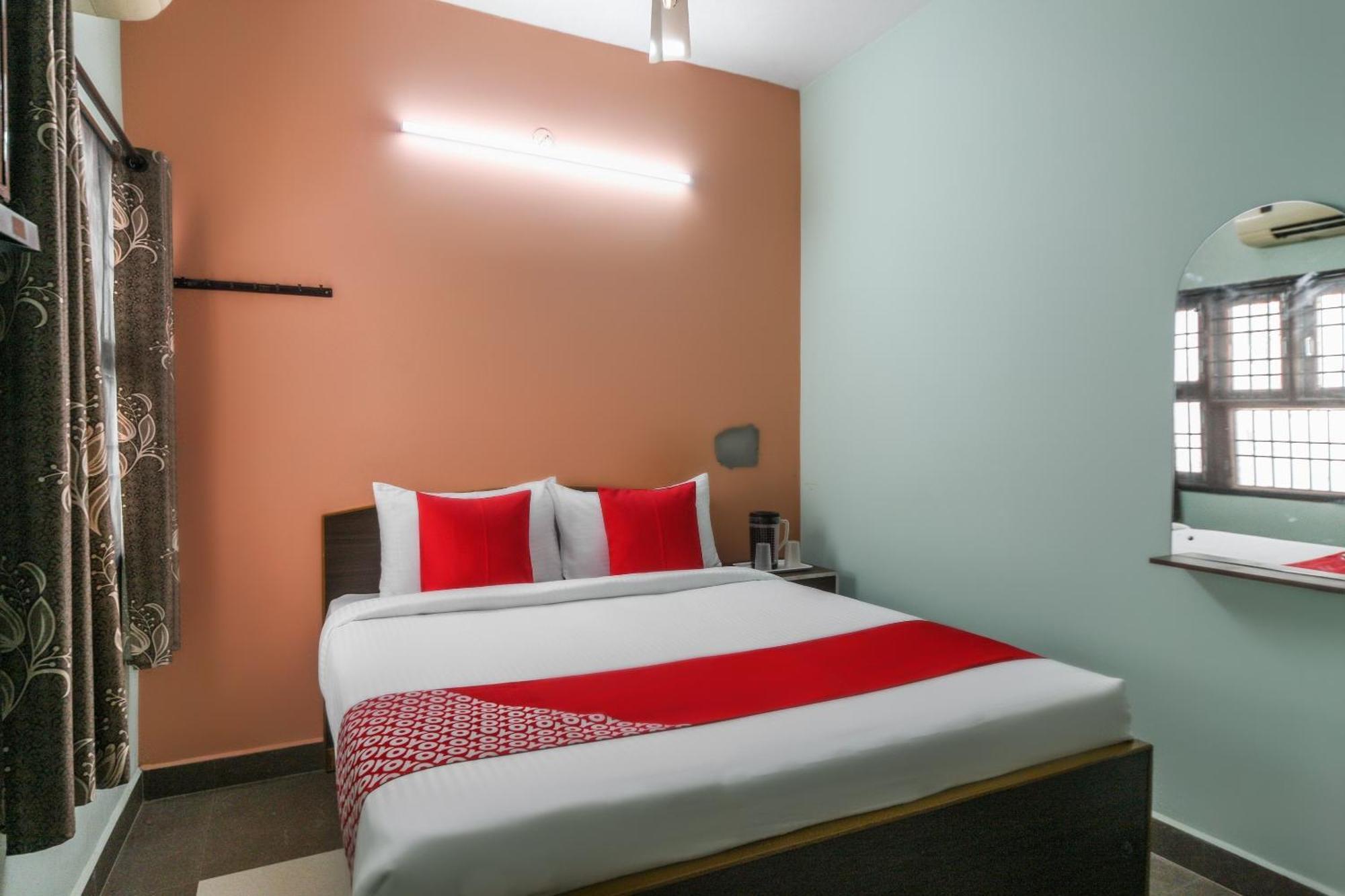 Oyo Modern Guest House Chennai Exterior foto