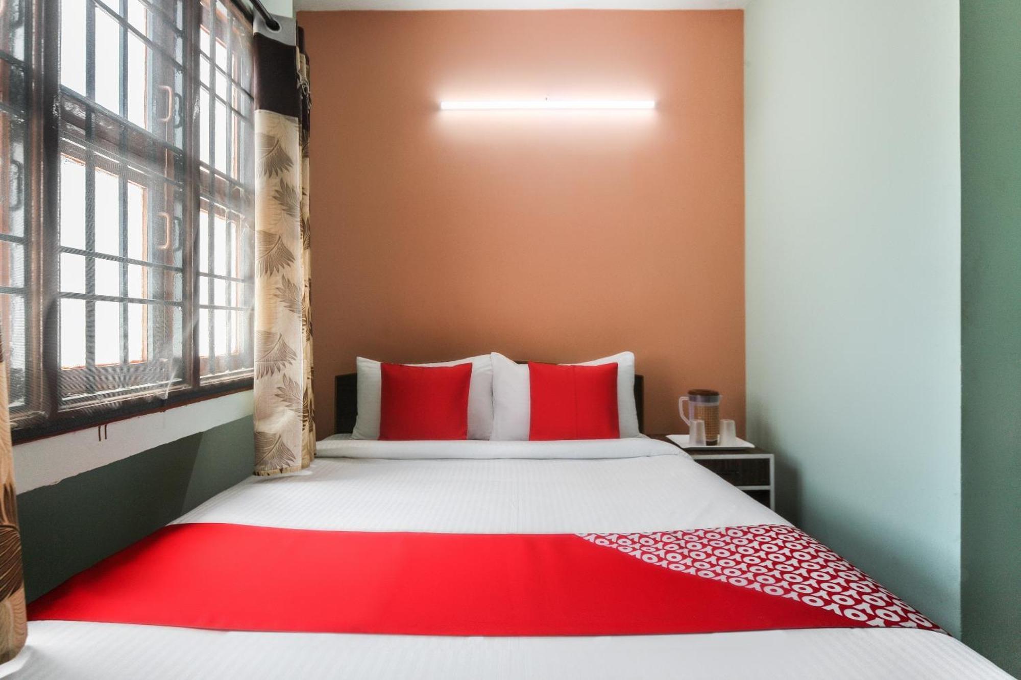 Oyo Modern Guest House Chennai Exterior foto